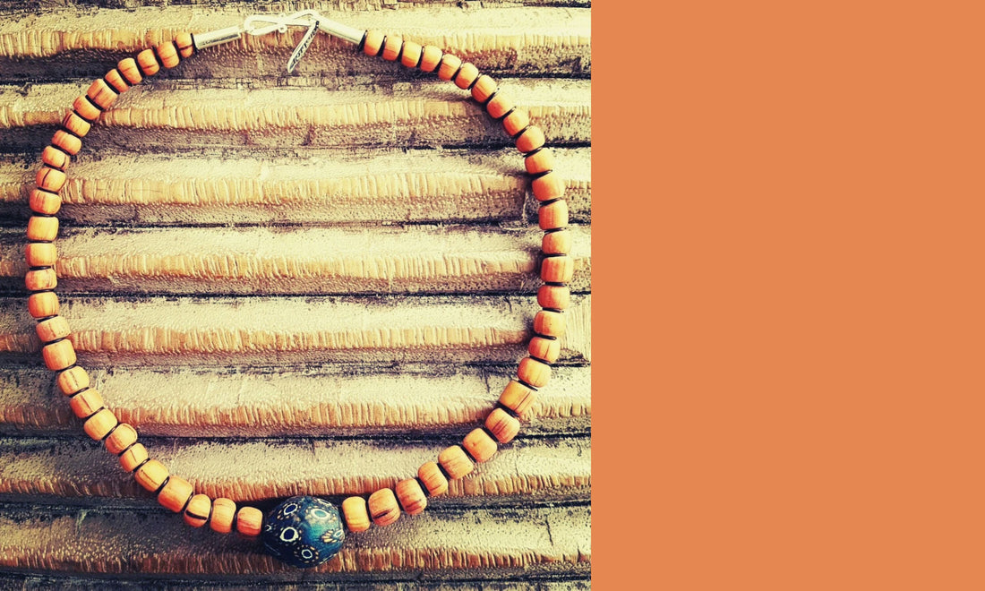 INSEL JAVA Javaglasperlen findest du bei ambra-schmuck.de