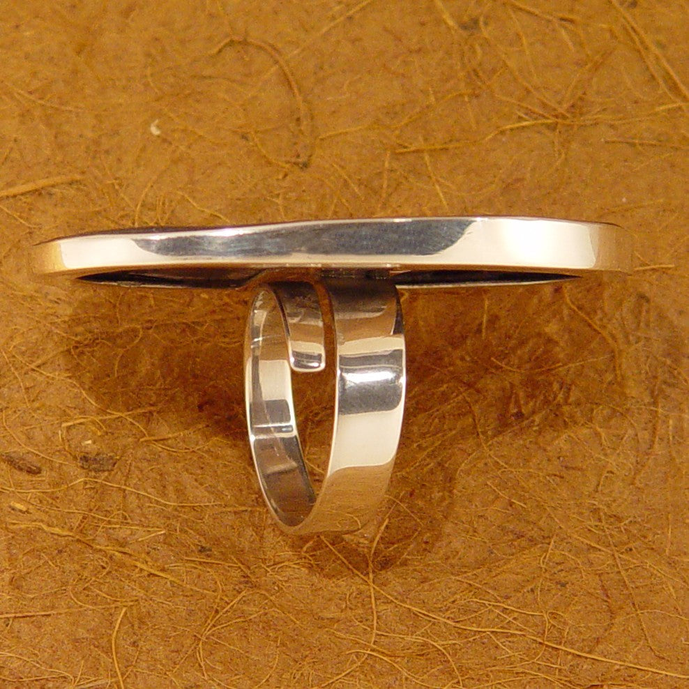 R0879 | Ring