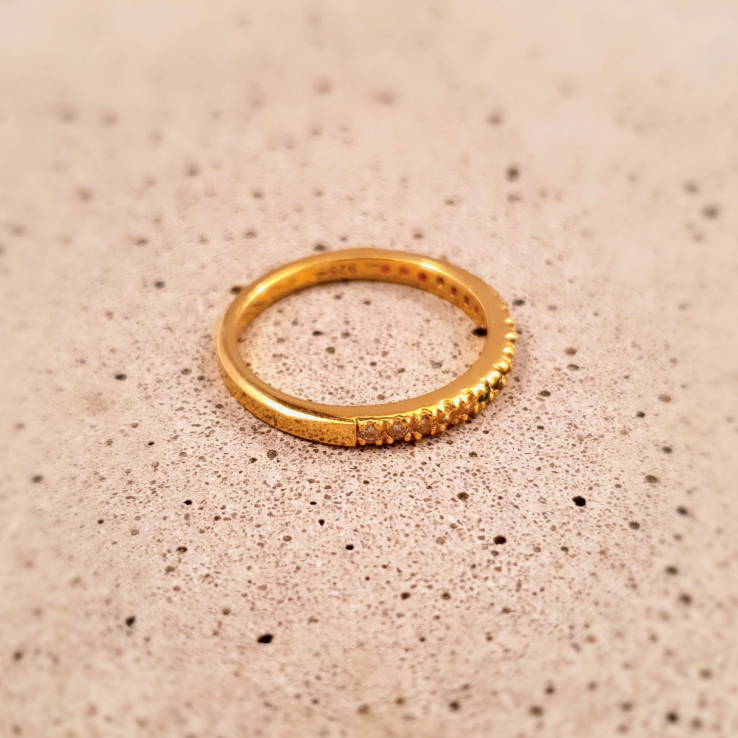 R1338 | Ring