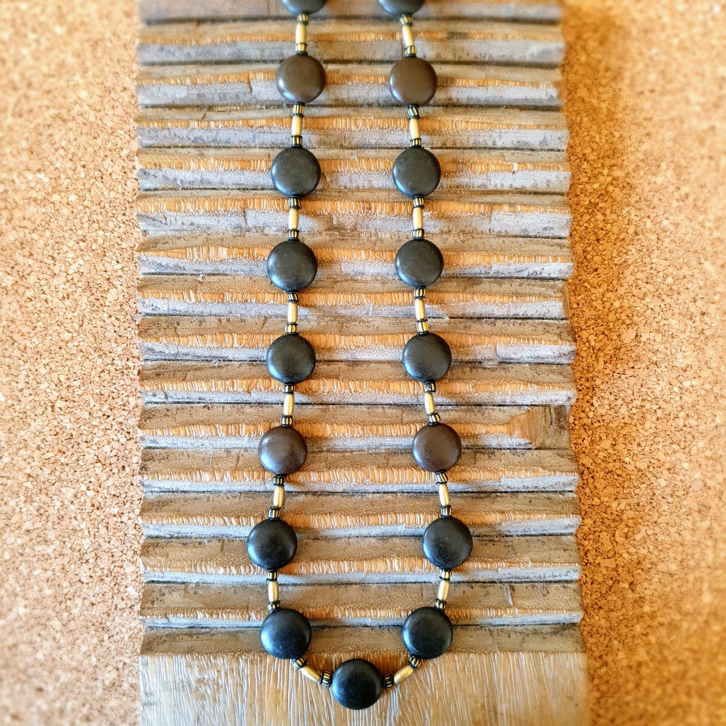 U0124 | Long unique necklace