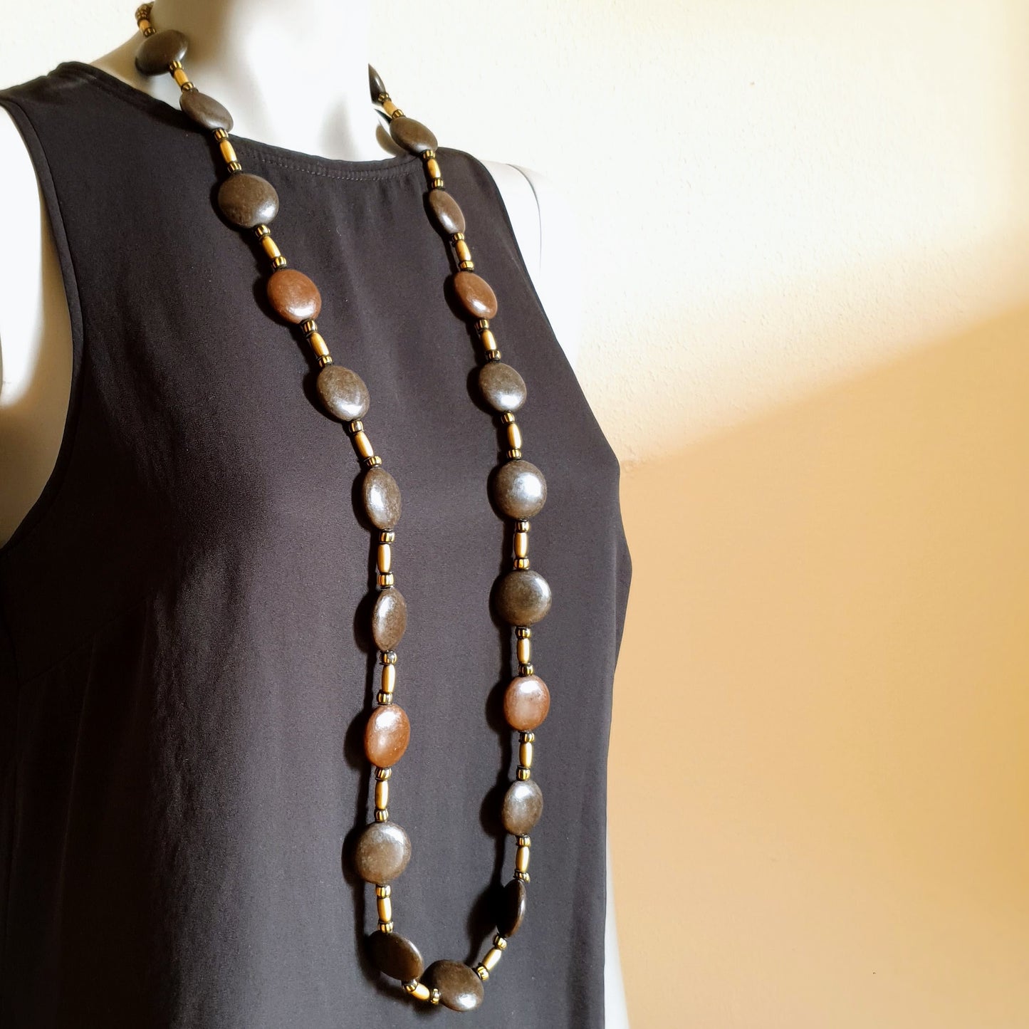 U0124 | Long unique necklace