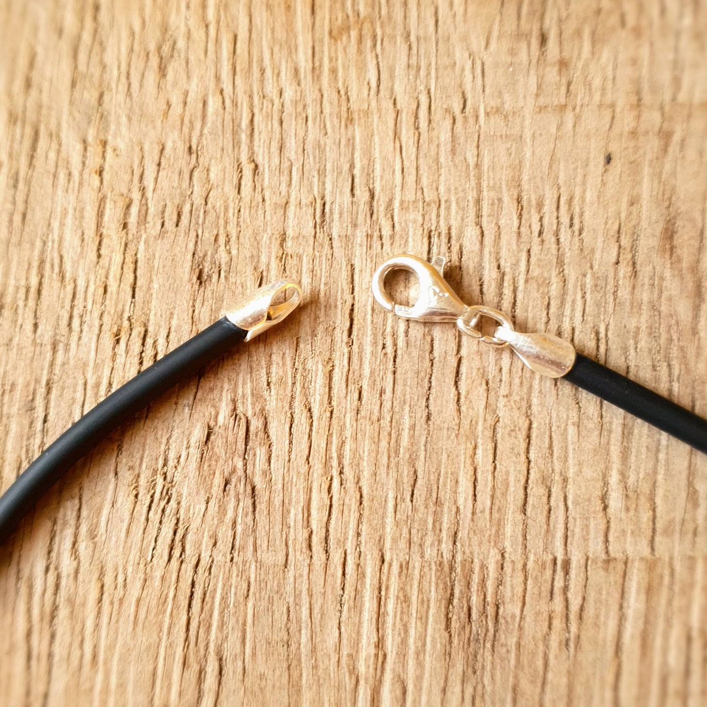 W0382 | Kautschukband | 3mm | 45cm