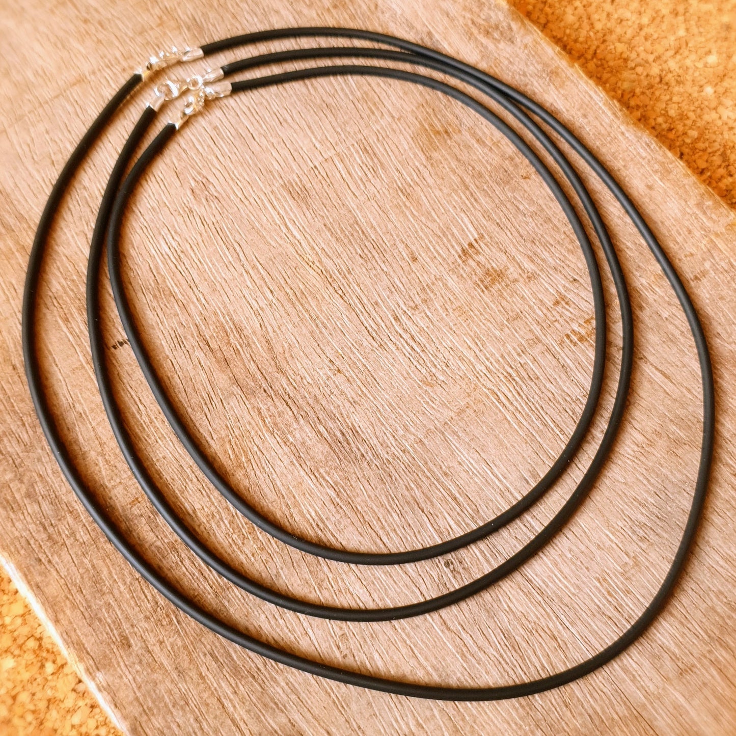W0382 | Kautschukband | 3mm | 45cm