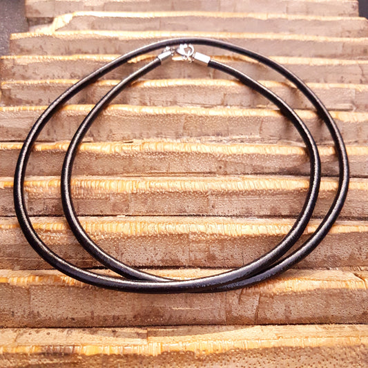 W0324 | Lederband | 4 mm