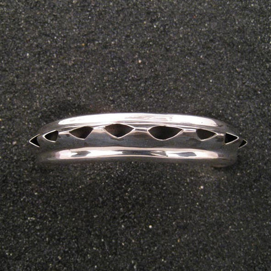 A0304 | Armreif