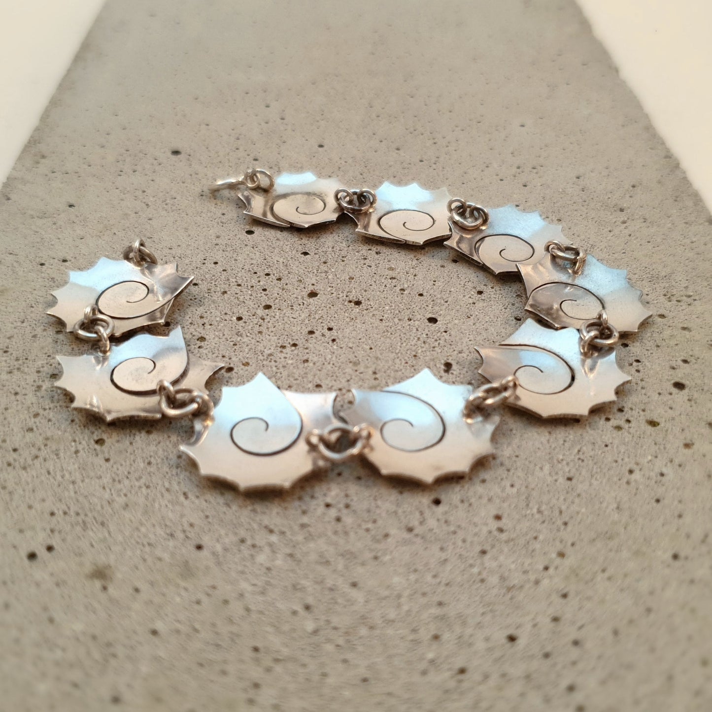 A0320 | Armband