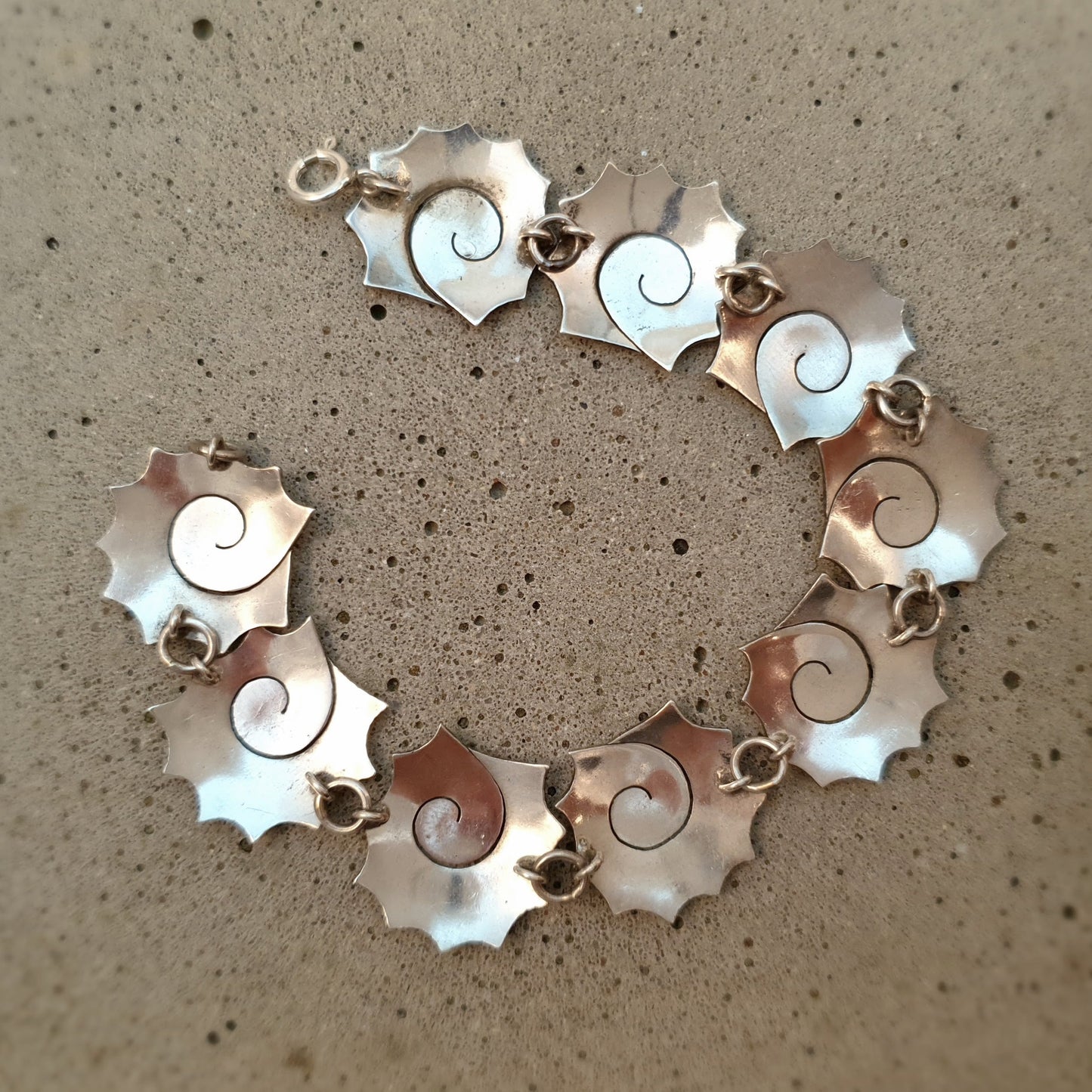 A0320 | Armband