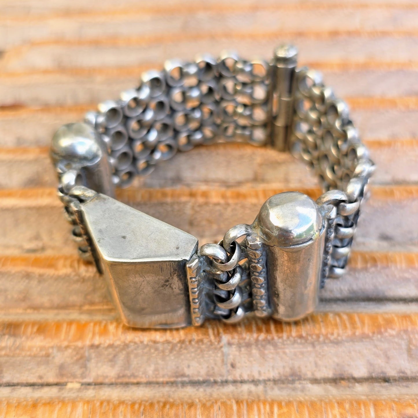 Q0107 | Antikes Tamilisches Silber-Gliederarmband