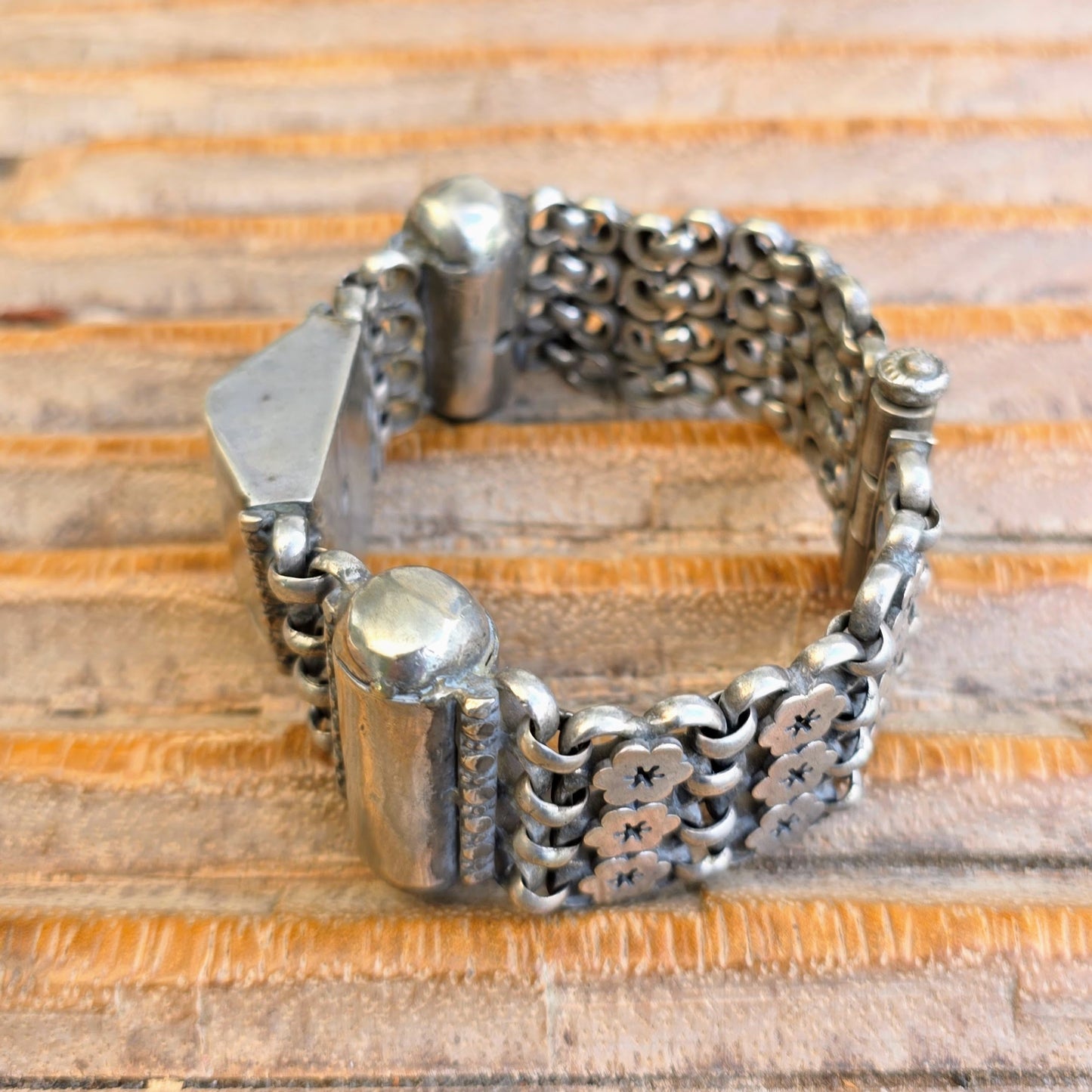 Q0107 | Antikes Tamilisches Silber-Gliederarmband