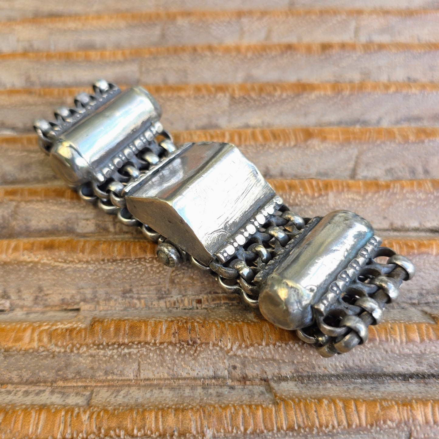 Q0107 | Antikes Tamilisches Silber-Gliederarmband