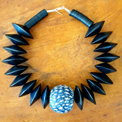 U0114 | Unique necklace