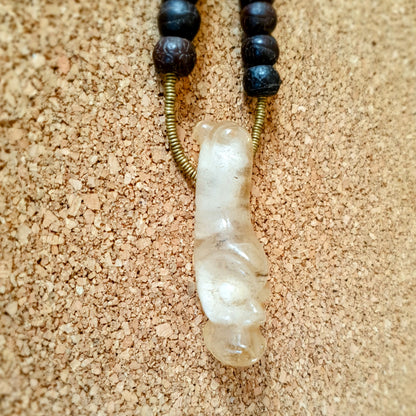 U0137 | Long unique necklace