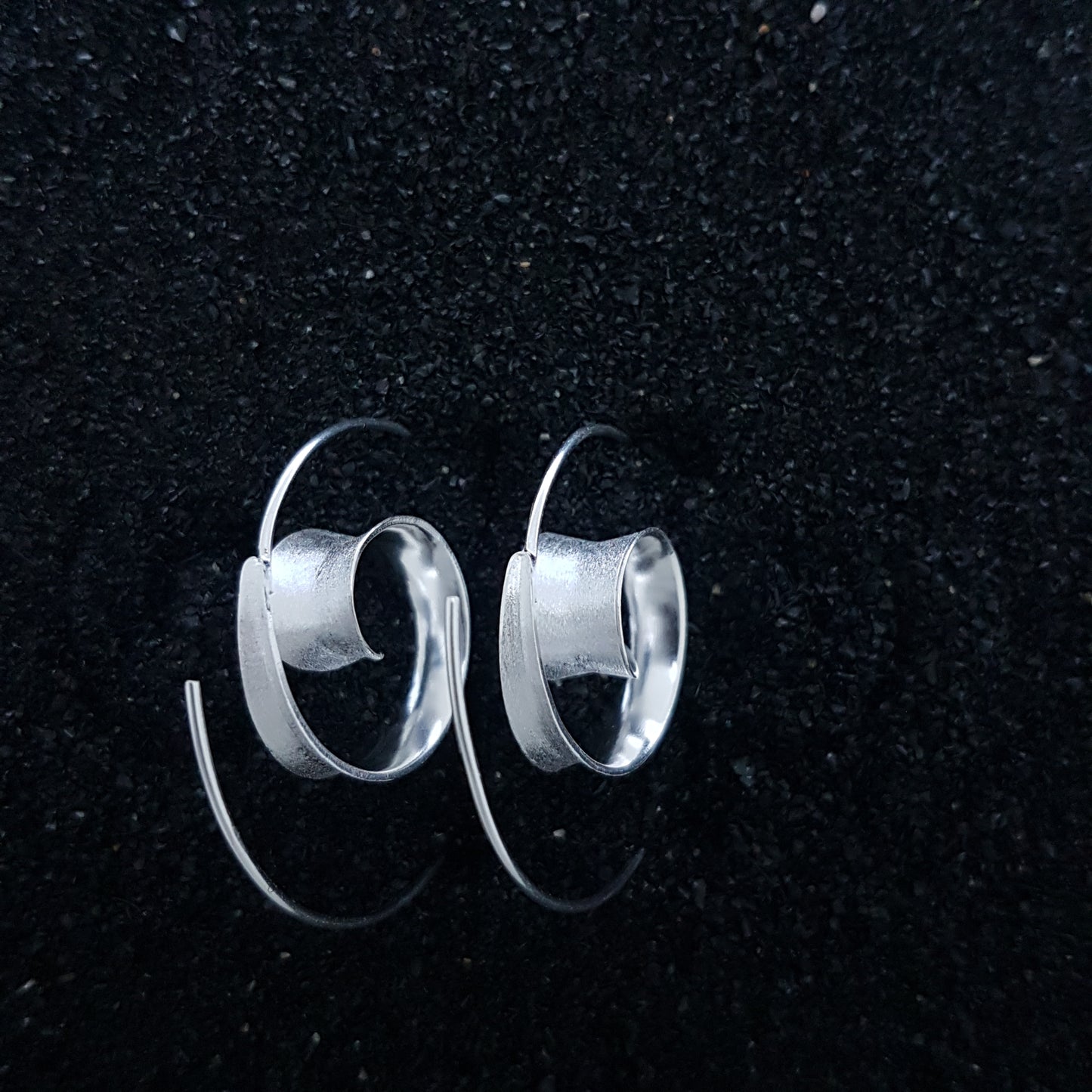 O0819 | Earrings
